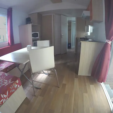 Camping Camping Club Lou Village 4*