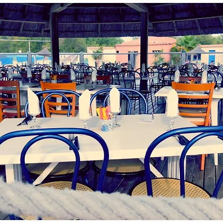 Camping Club Lou Village Camping 4*